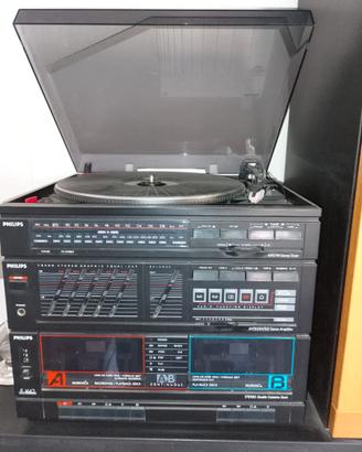 Stereo PHILIPS anni ‘90 con due casse acustiche ++