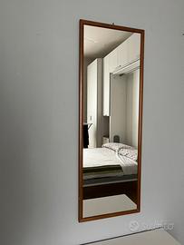 Specchiera parete in noce scuro