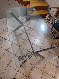 TAVOLO IN VETRO DA CUCINA  (prezzo trattabile)