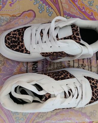 scarpe ginnastica 