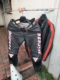 giacca e pantaloni moto Dainese