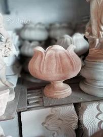 Vaso carciofo in cemento