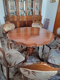 Tavolo in legno + sedie imbottite