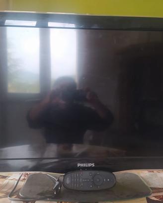 TV LCD PHILIPS 32PFL5605M/08