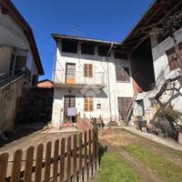 CASA DI CORTE A GIAVENO