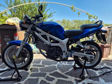 Suzuki SV 650 – 2002 – 53.286 km – €2.500
