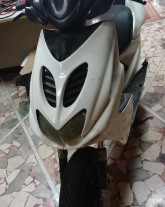 Scooter Aerox 50