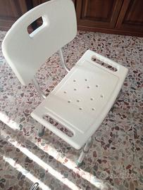 Sgabello per doccia