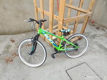 bicicletta raggio 24 per bambino 6/8 anni 