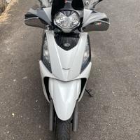 Kymco People 300i - 2011