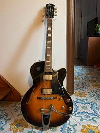 Cort Yorktown Bigsby