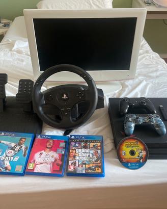 PS4 PRO + VOLANTE + TV SAMSUNG + GIOCHI
