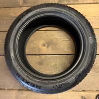 Pneumatici invernali 225/55/18  102V