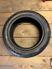 Pneumatici invernali 225/55/18  102V