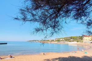 CASTIGLIONCELLO 100 m dal mare