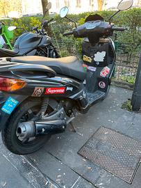 Keeway Logic 125i Pezzi di Ricambio