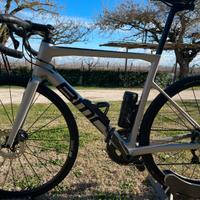 Bici da corsa BMC Teammachine Shimano Utrega