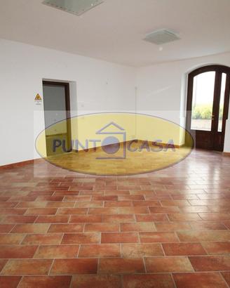 Appartamento bilocale fronte castello