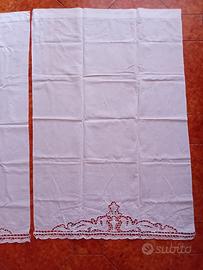 tende con ricamo fatto a mano