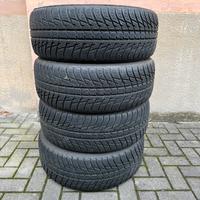 4 GOMME COME NUOVE 235/55/18 invernali nokia.