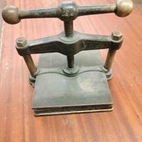 Antico Pressacopie in Ghisa.Pressa da Scrivania 