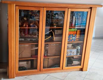 MOBILE IN LEGNO