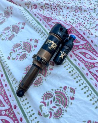 Fox Float X Factory Kashima Evol LV 205x65mm