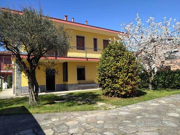 Appartamento di 93 m² con 4 locali e box auto dopp