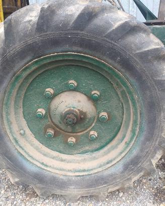 assale con differenziale freni e cerchi e gomme