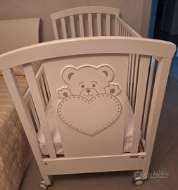 Lettino Erbesi Lulu+completo paracolpi e piumone