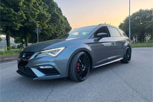 Seat Leon ST CUPRA (Carbon Edition)