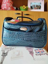 Beauty Case Fergi – Elegante effetto coccodrillo 