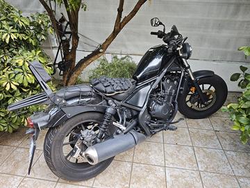 Moto Honda Rebel 500