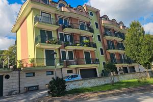 Appartamento luminoso con garage