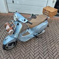 Piaggio Vespa 125 Primavera PIC NIC - 2023