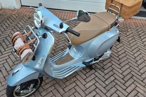 Piaggio Vespa 125 Primavera PIC NIC - 2023