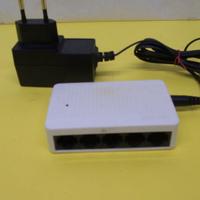 Switch 5 porte Tenda S105 Desktop, 10/100, usato,