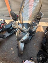 honda shi300 anno 2020 , motore da sistemare