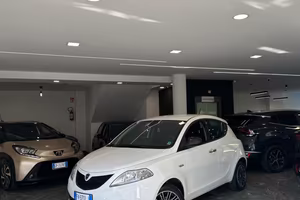 Lancia Ypsilon 1.2 69 CV 5 porte GPL Ecochic Gold