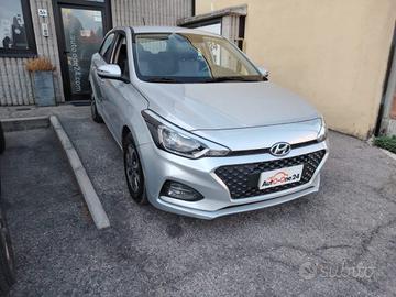 HYUNDAI i20 1.2 5 porte Tech PREZZO REALE - NEOP