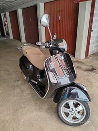 Vespa 300 GTS