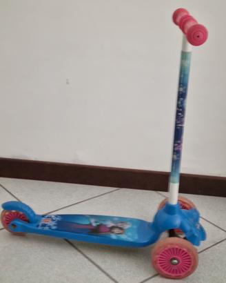 MONOPATTINO FROZEN