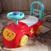 Primi passi macchina bimbo