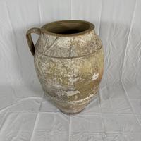 Anfora antica in terracotta