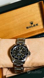 ROLEX SUBMARINER DATE 16610