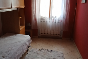 Stanza ad uso singolo completa di tutti i comfort