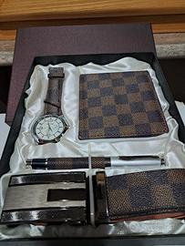 orologio portafoglio penna cintura. 