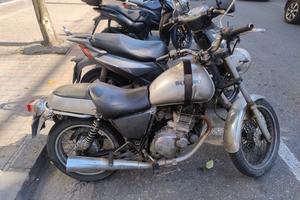 Suzuki tu 250 anno 98