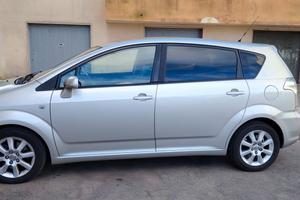 TOYOTA COROLLA VERSO