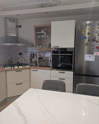 Cucina ad angolo 